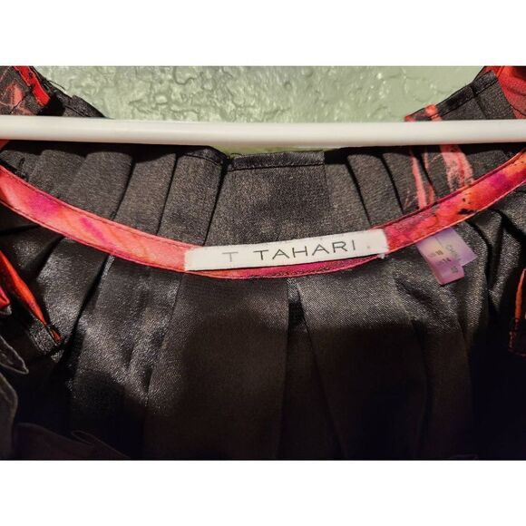 T Tahari size 10 red dress - Picture 7 of 11
